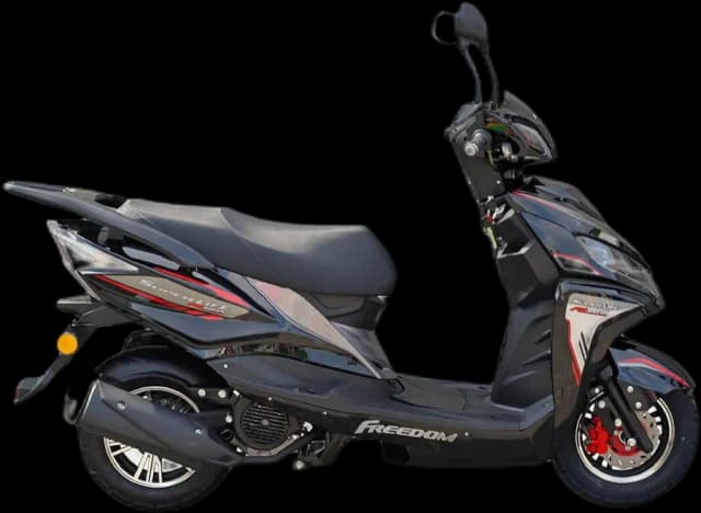 Freedom Super Life R 150 de perfil