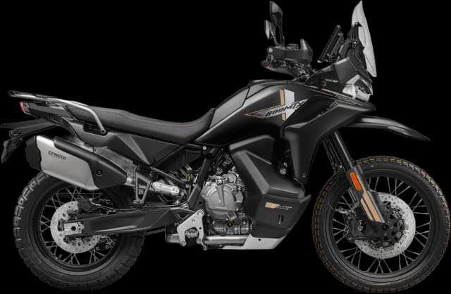 CFMOTO 800MT-X de perfil