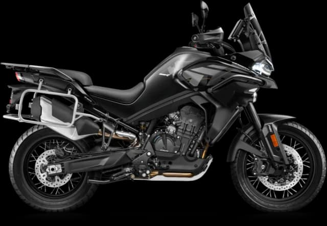CFMOTO 800MT Explore de perfil
